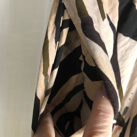 Zebra Print Wide Leg Pants size 2 - Picture 8 of 14